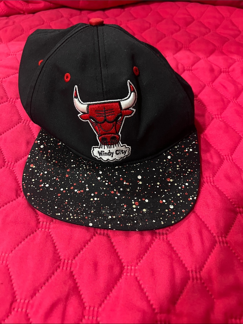 Chicago Bulls 'Windy City' Black Snapback Hat with Speckled Brim